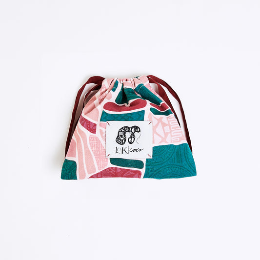 オランダのチューリップ畑をイメージしたピンクと緑色の、紐付きポーチ。